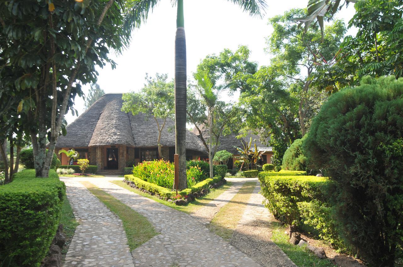 Hotel Kontiki Hoima Exterior photo